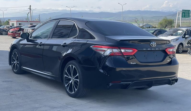 
								Toyota Camry full									