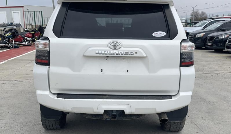 
								Toyota  4Runner full									