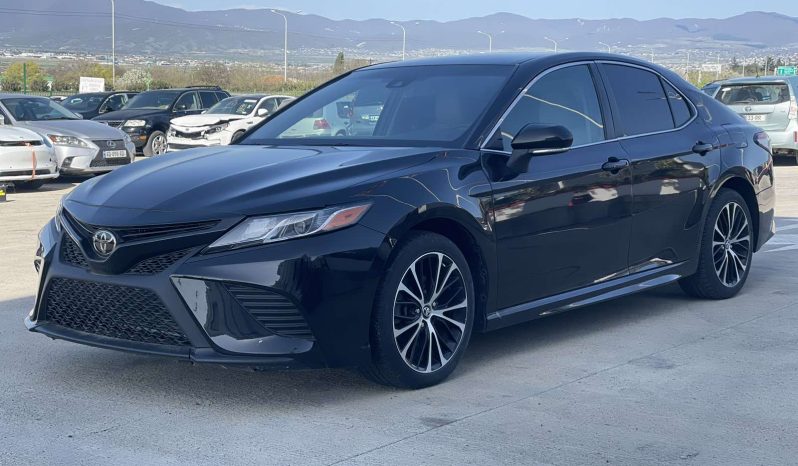 
								Toyota Camry full									