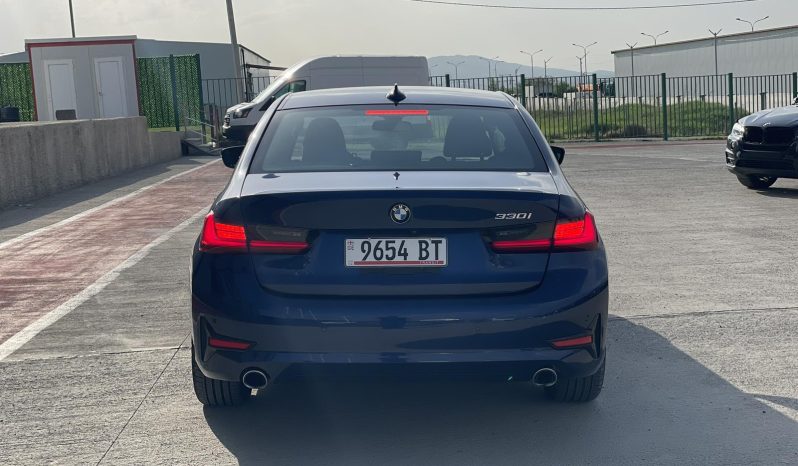 
								BMW 330 full									