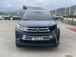 
										Toyota highlandeer full									