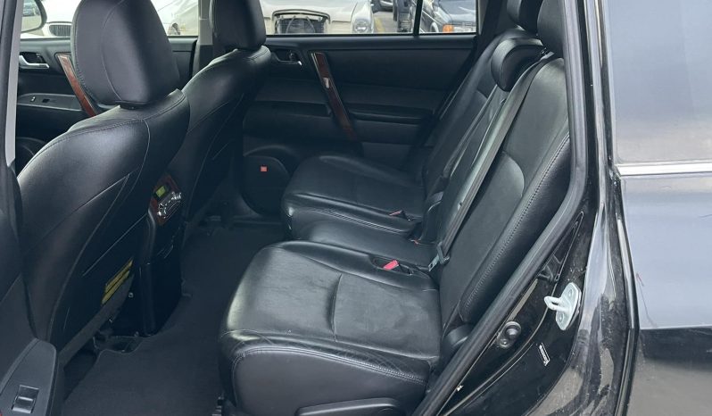 
								Toyota highlander full									