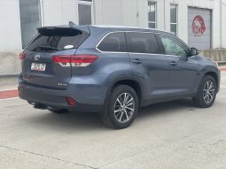 
										Toyota highlandeer full									