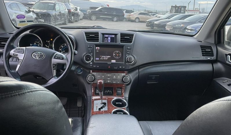 
								Toyota highlander full									
