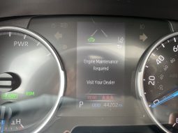 
										Toyota RAV 4 full									