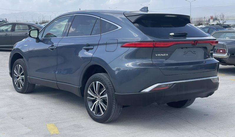 
								Toyota Venza full									