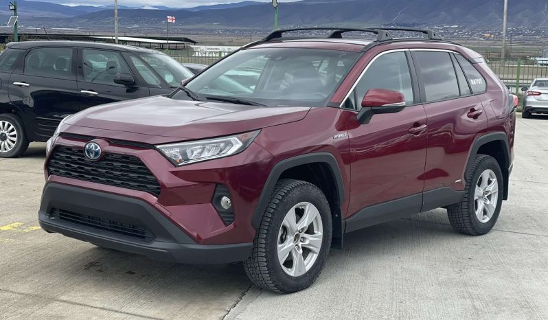 
								Toyota RAV 4 full									