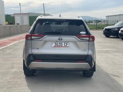 
										Toyota rav-4 full									