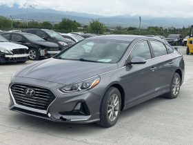 Hyundi sonata