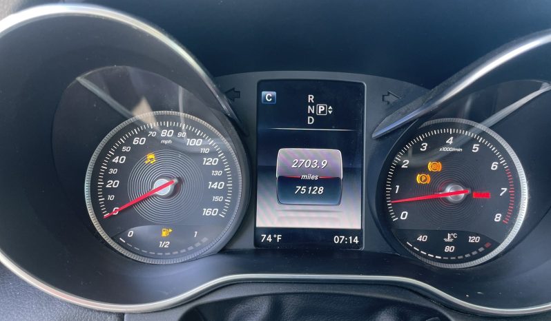 
								MERCEDES-BENZ C300 full									