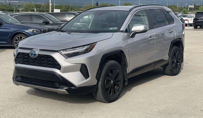 
								Toyota rav-4 full									