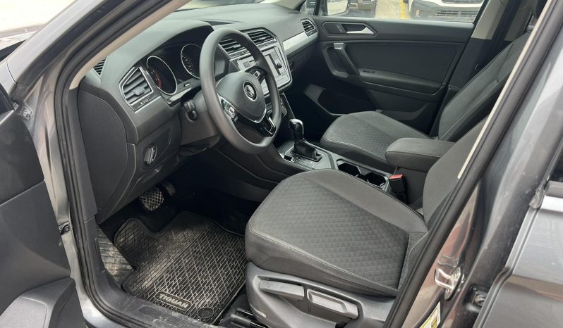 
								Volkswagen Tiguan full									
