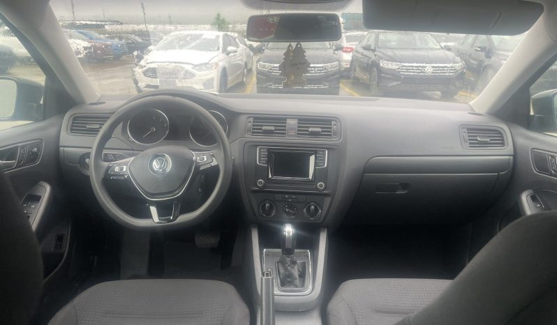 
								Volkswagen jetta full									