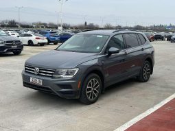 
										Volkswagen Tiguan full									