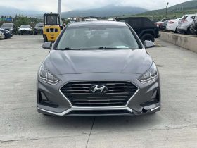 Hyundi sonata