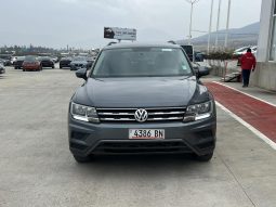 
										Volkswagen Tiguan full									