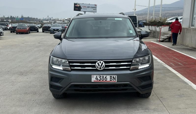 
								Volkswagen Tiguan full									