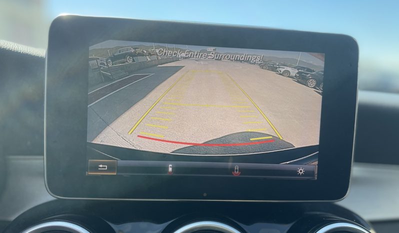 
								MERCEDES-BENZ C300 full									