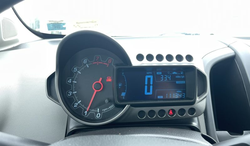 
								CHEVROLET SONIC full									