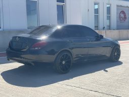
										MERCEDES-BENZ C300 full									