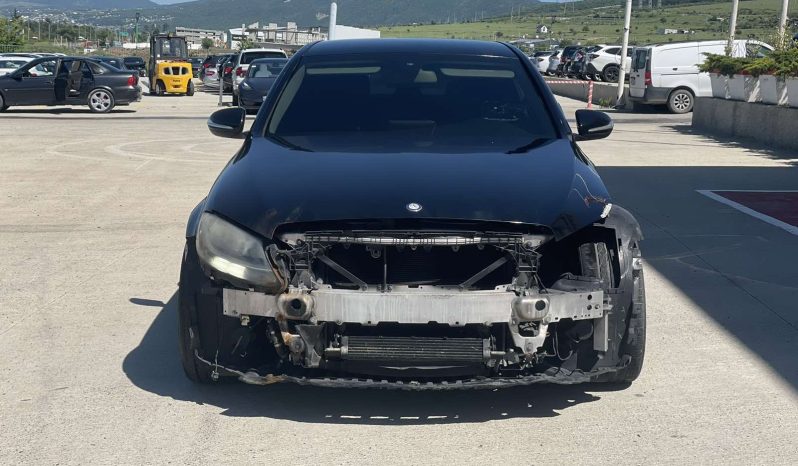 
								MERCEDES-BENZ C300 full									