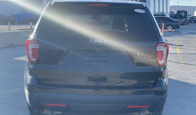 
								Ford Explorer full									