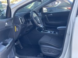 
										kia sportage full									