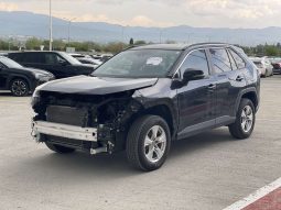 
										Toyota rav-4 full									