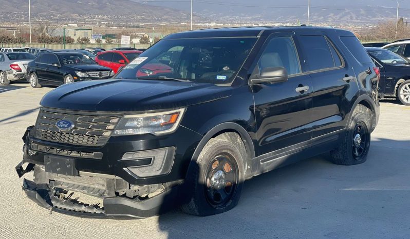 
								Ford Explorer full									