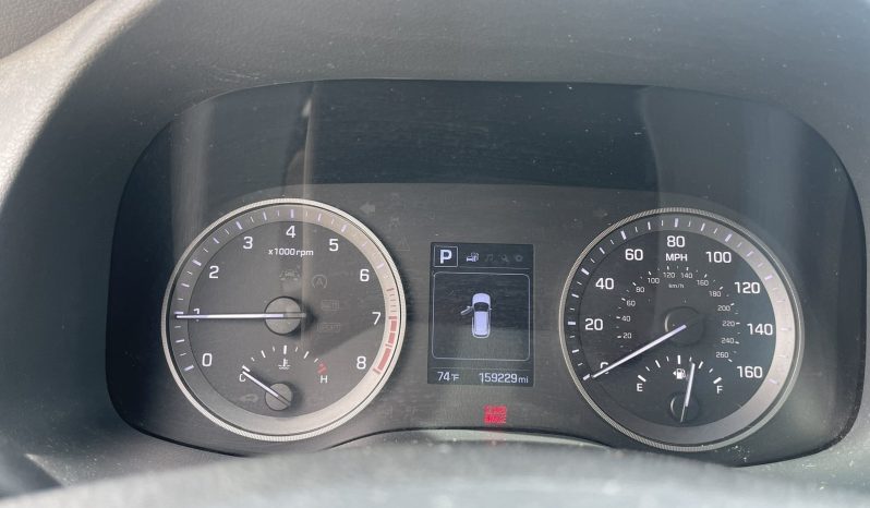 
								Hyundai tucson full									