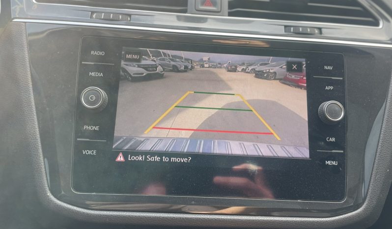 
								VOLKSWAGEN TIGUAN full									