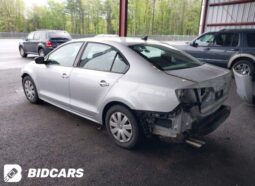 
										VOLKSWAGEN JETTA full									