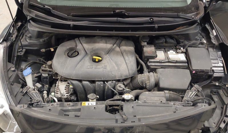 
								HYUNDAI ELANTRA GT full									