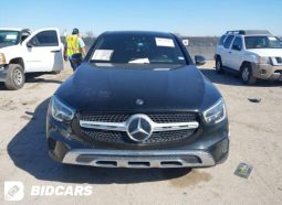 
										MERCEDES BENZ GLC 300 full									
