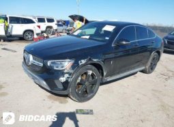 
										MERCEDES BENZ GLC 300 full									
