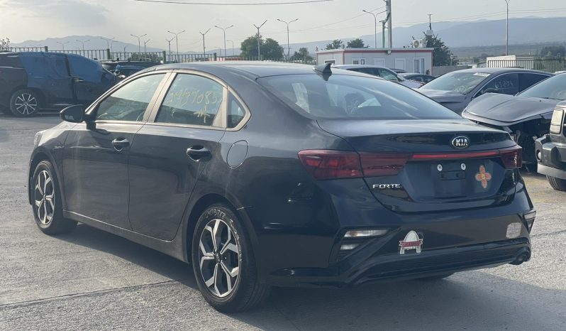 
								Kia forte full									