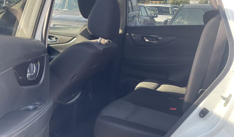 
								NISSAN ROUGE full									