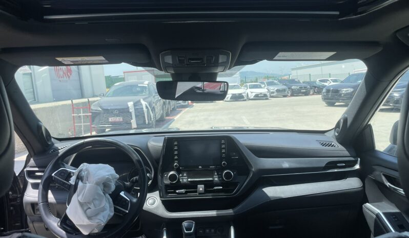 
								TOYOTA HIGLANDER full									