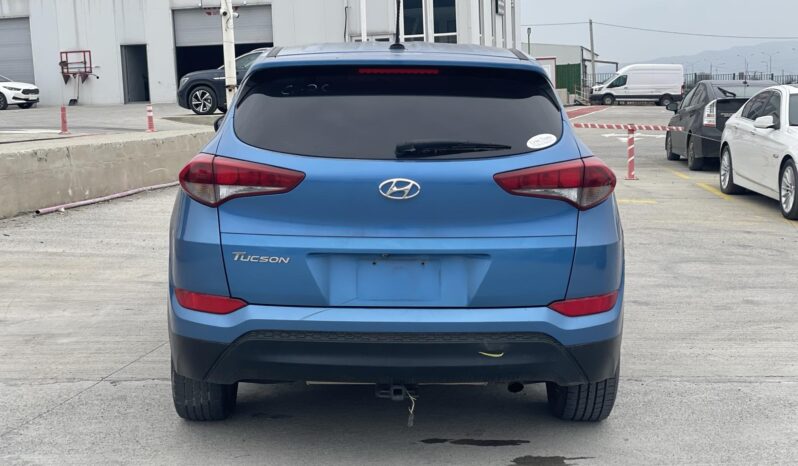 
								hyundai tucson full									