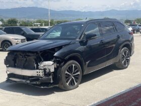 TOYOTA HIGLANDER